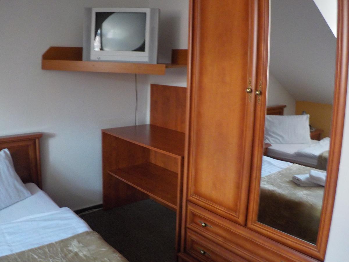 Hotel Krivan Kysucke Nove Mesto Værelse billede